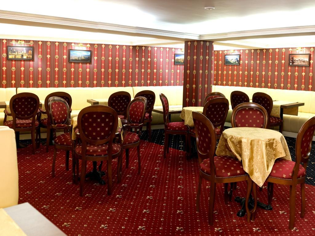 Manhattan Hotel & Restaurant Chisinau Facilities photo
